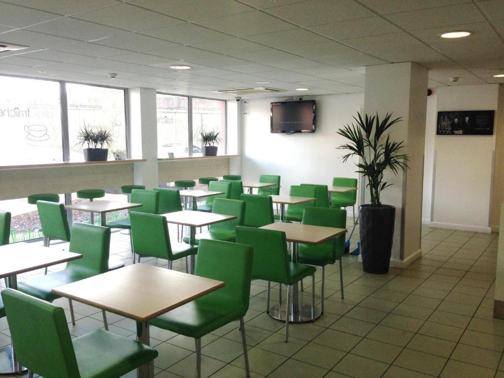 Ibis Budget Newport Zewnętrze zdjęcie